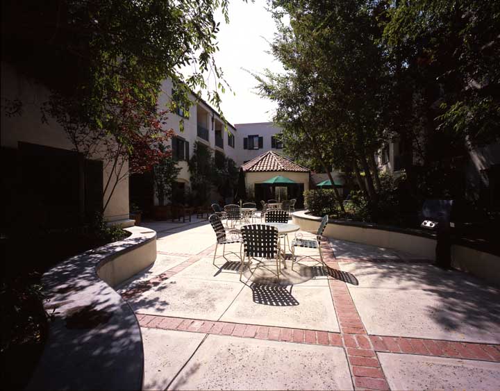 Exterior of Avalon Courtyard property