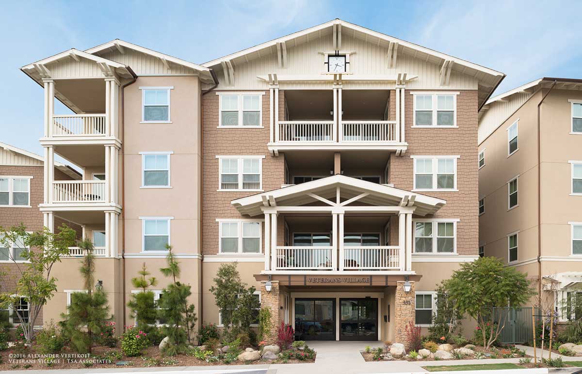 Exterior of Veteran's Village of Glendale property