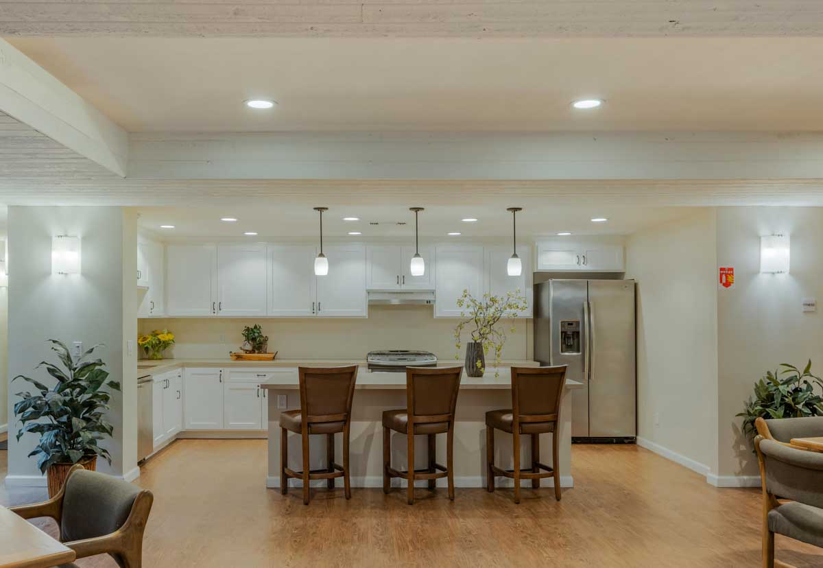 Interior photo of Hollywood Fountain South property