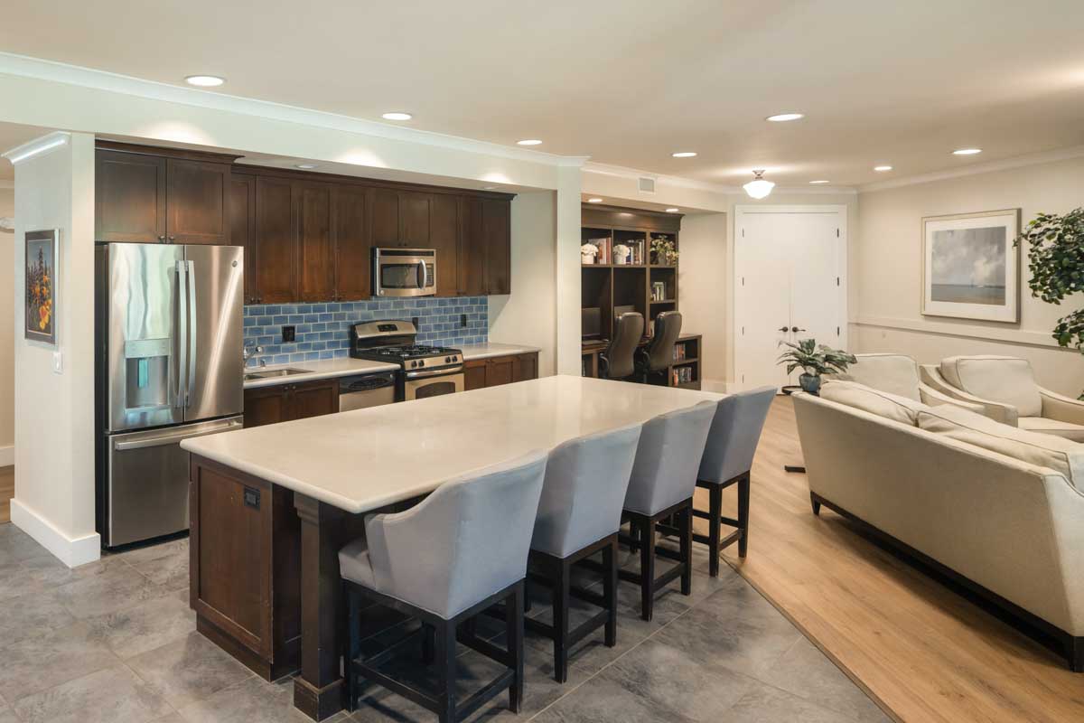 Interior of Arrow Plaza property