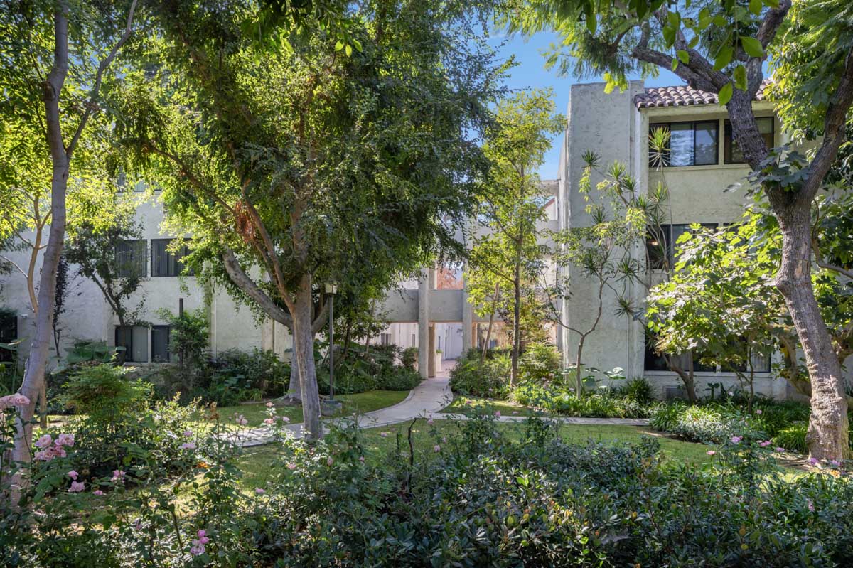 Exterior of Casa Lucerna property