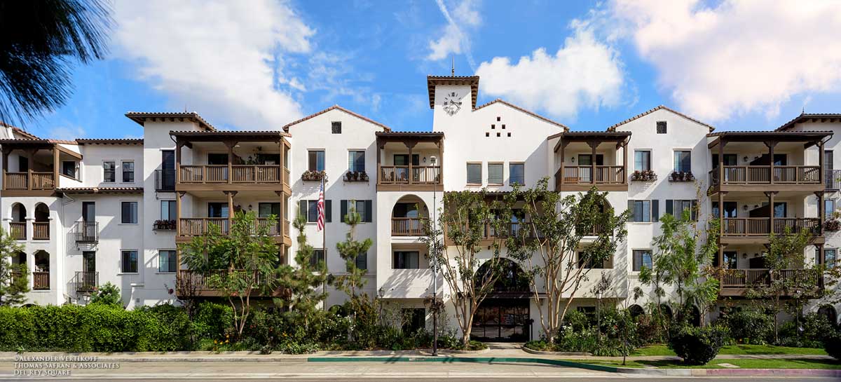 Exterior of Del Rey Square property