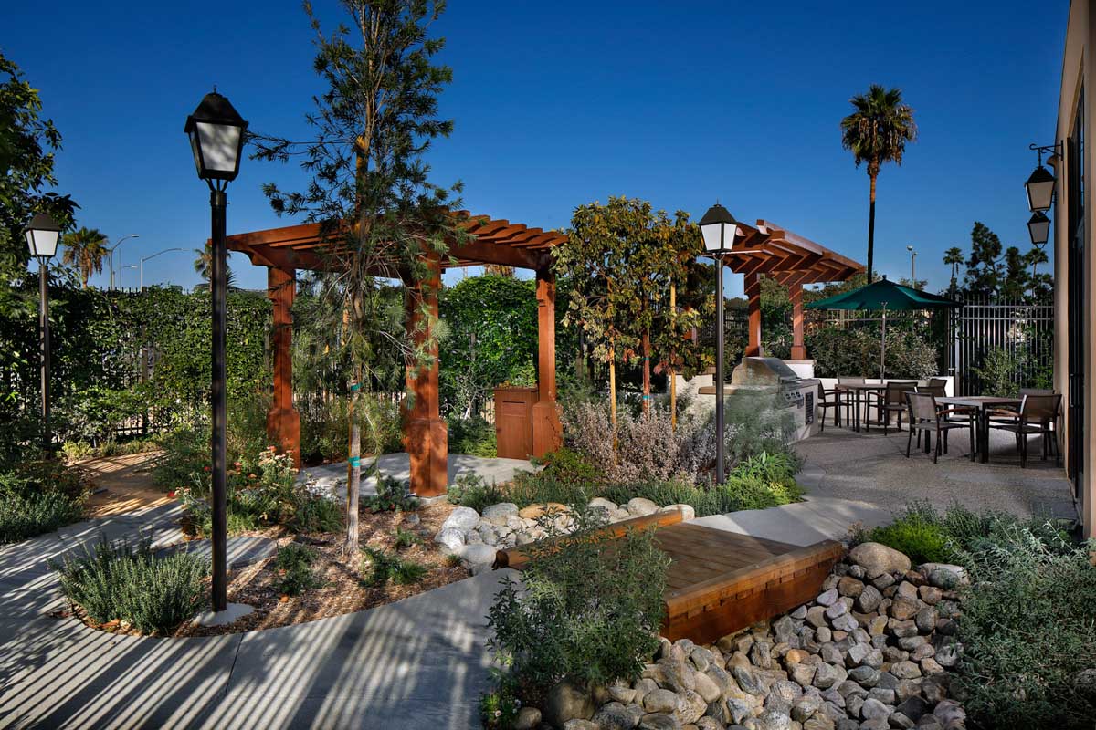 Exterior of Gateway at Willowbrook property