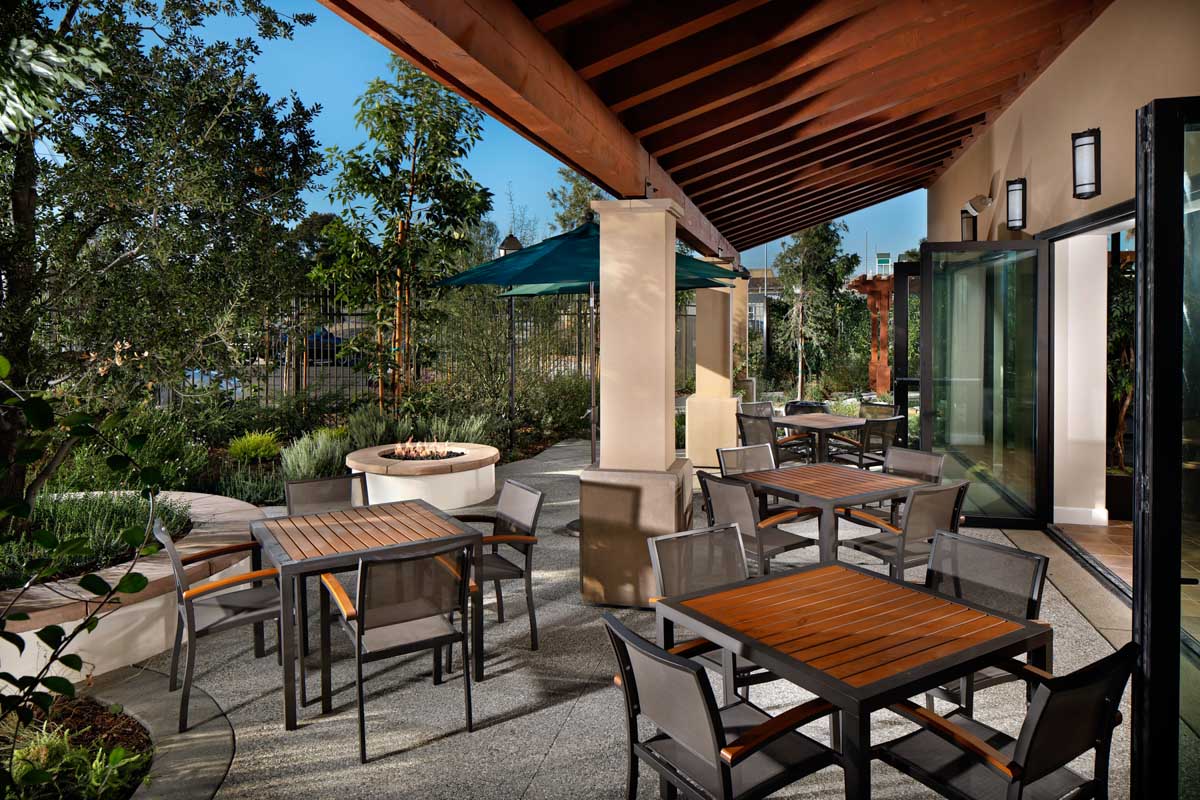 Exterior of Gateway at Willowbrook property