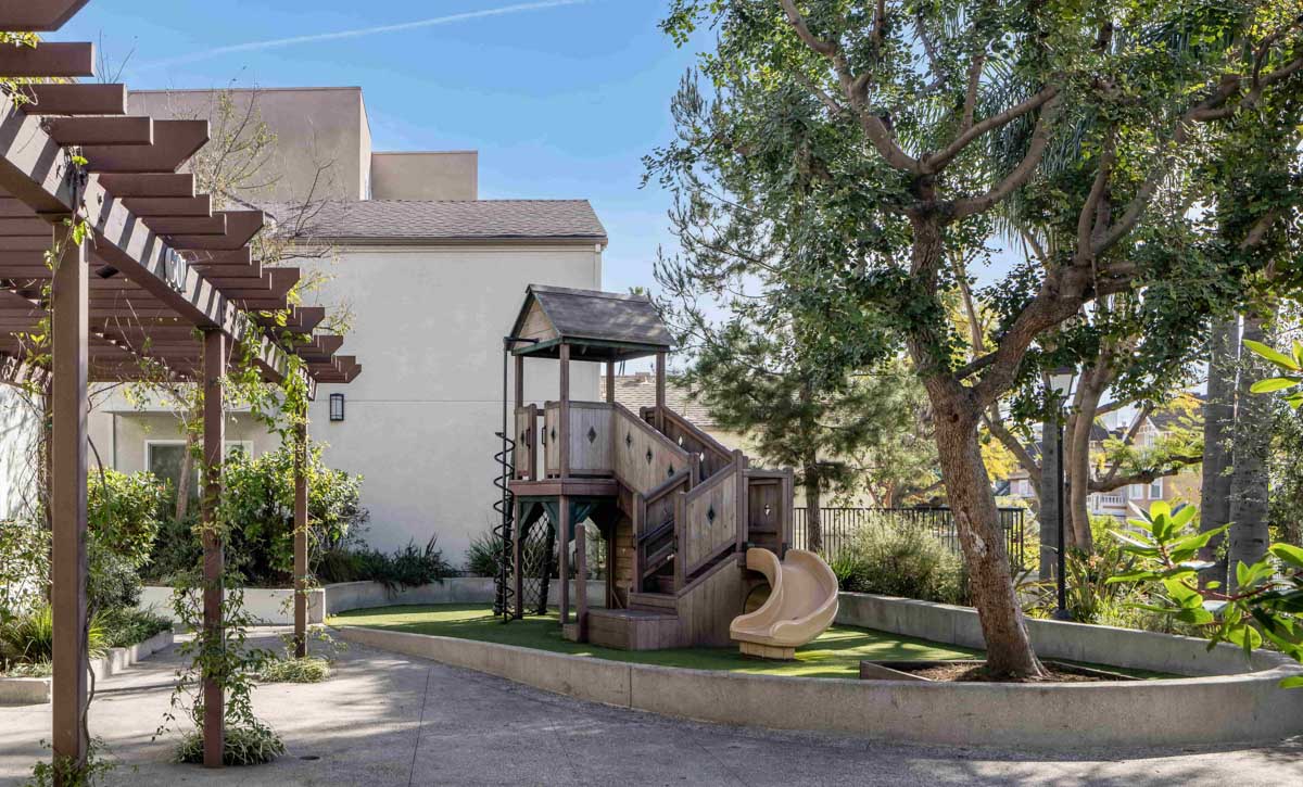 Exterior of Gilbert Lindsay property